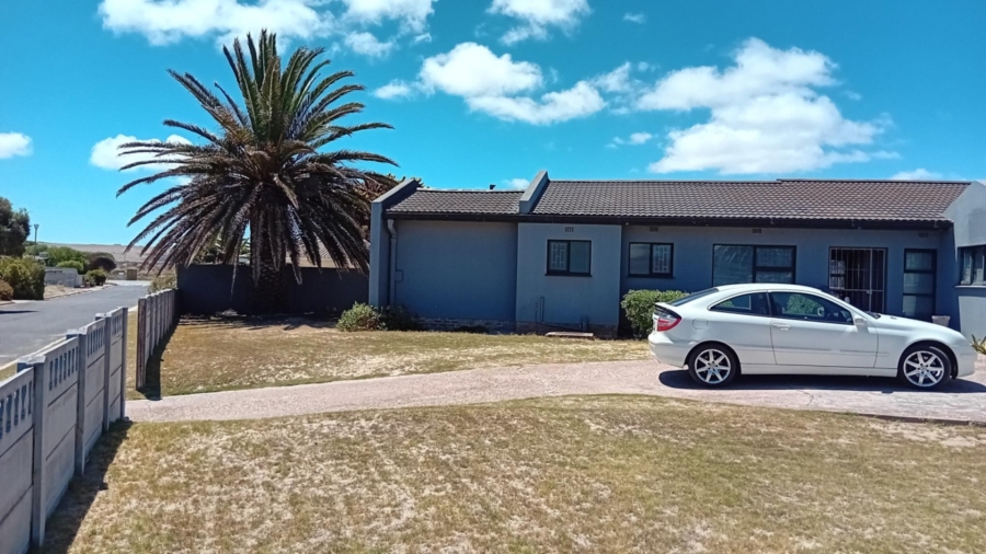 4 Bedroom Property for Sale in Parkersdorp Western Cape